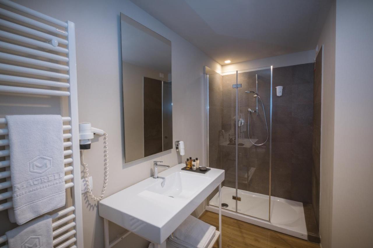 Hotel Monte Meraviglia カーシャ エクステリア 写真